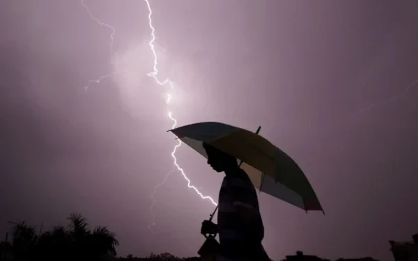 بھارتی ریاست بہار میں آسمانی بجلی گرنے سے 19 افراد ہلاک اور متعدد زخمی