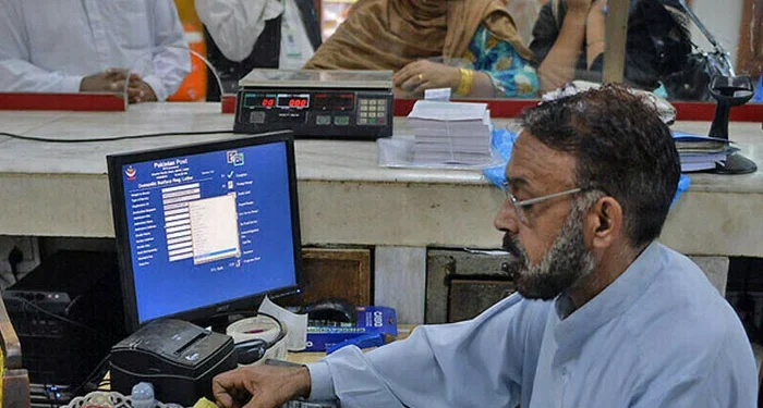 ریاست مزید نوکریاں نہیں دے سکتی، رائٹ سائزنگ پالیسی کے تحت بیوروکریسی کے اختیارات محدود کئے جارہے ہیں، حکومت