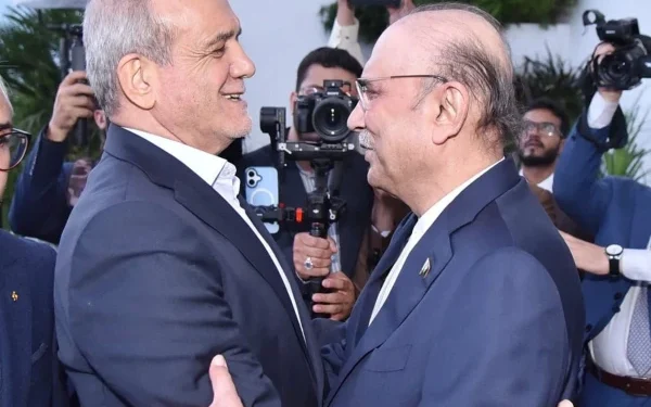 صدر مملکت کی ایرانی ہم منصب سے ملاقات، پاک ایران تعلقات میں وسعت دینے پر اتفاق