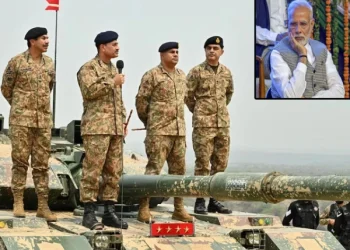 فیلڈ مارشل عاصم منیر سے ممکنہ ملاقات کا خوف؛ مودی ٹرمپ سے ملنے نہیں گئے، بلومبرگ