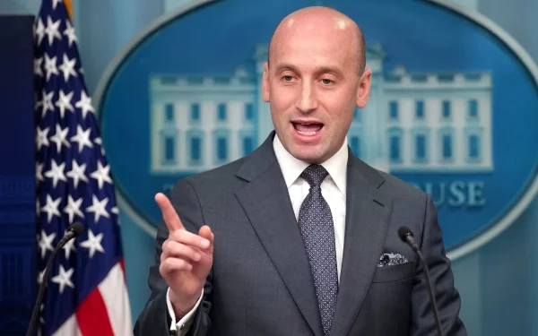 ٹرمپ کے مشیر کا بھارت پر روسی تیل خرید کر یوکرین جنگ میں معاونت فراہم کرنے کا الزام