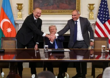 ٹرمپ نے ایک اور جنگ رُکوا دی، آذربائیجان اور آرمینیا کے درمیان امن معاہدہ کرا دیا
