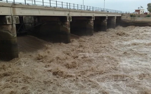 ہیڈ قادرآباد پر سیلابی ریلے کا شدید دباؤ، بند ٹوٹنے کا خدشہ، متاثرہ علاقوں سے فوری انخلاء کی ہدایت