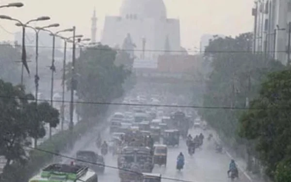 مون سون کا خطرناک اسپیل آج کراچی پر برسنے کو تیار، 100 ملی میٹر سے زائد بارش کا امکان