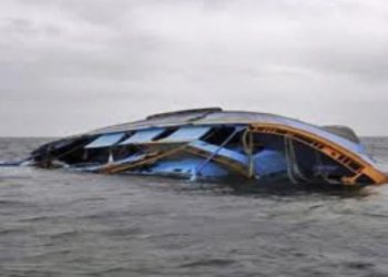 عمان کے قریب کشتی حادثے میں 19 پاکستانی لاپتا، ایک شخص زندہ بچا