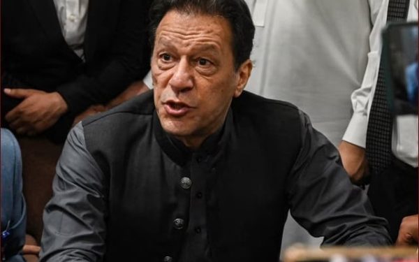 عمران خان کی ضمانت کی درخواستوں پر آئندہ تاریخ پر حکام سے تمام مقدمات کا مکمل ریکارڈ طلب