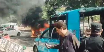 اسلام آباد کچہری کےباہر دھماکا، 12 افراد شہید، 30زخمی، مبینہ خودکش بمبار کا سر سڑک پر پڑا ہوا مل گیا